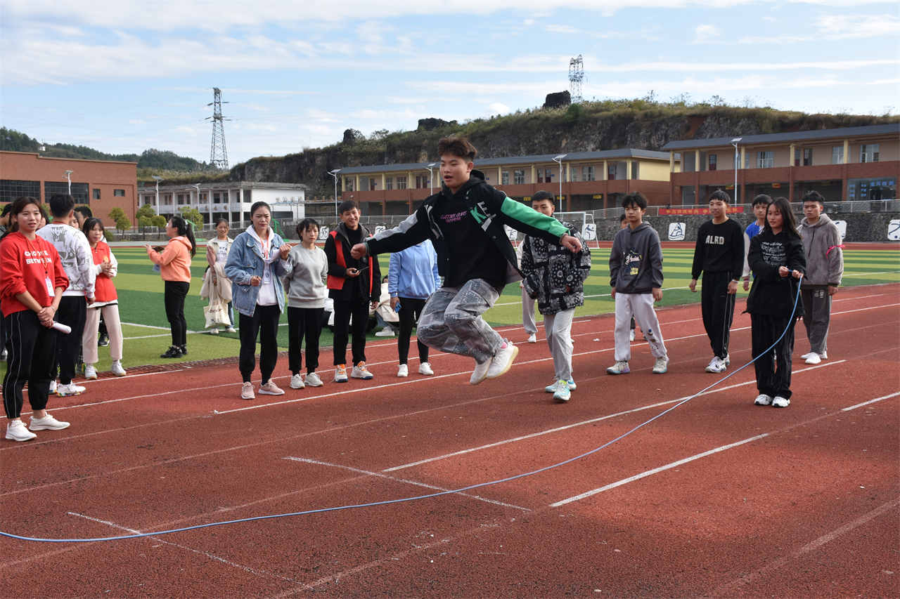 杏耀第一届田径运动会圆满落幕